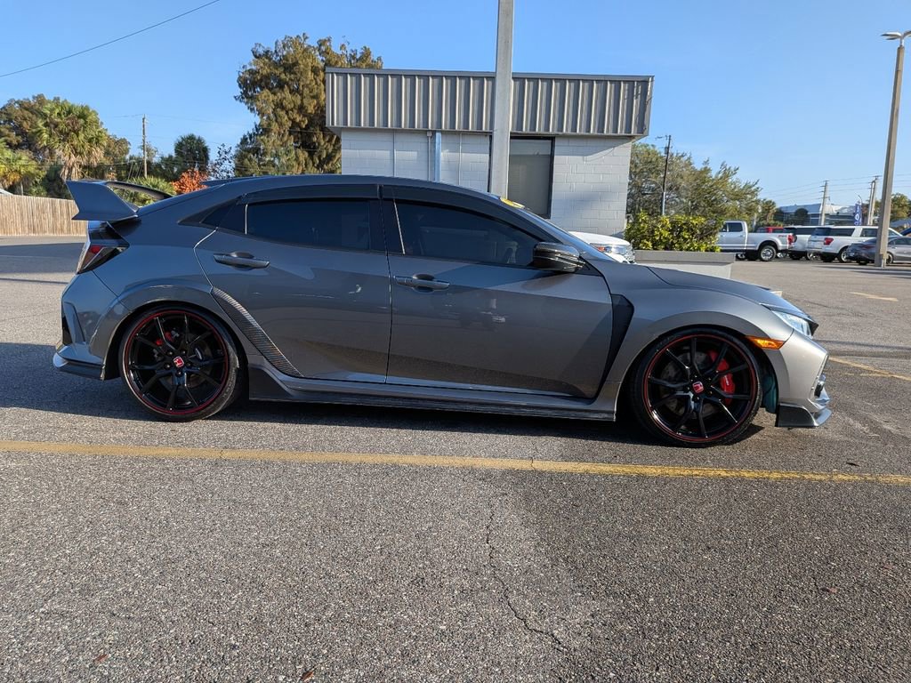 Used 2018 Honda Civic Type R image 5