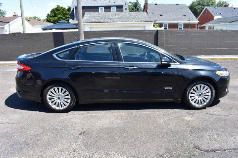 Used 2013 Ford Fusion Energi Titanium w/ Driver Assist Pkg FWD image 6