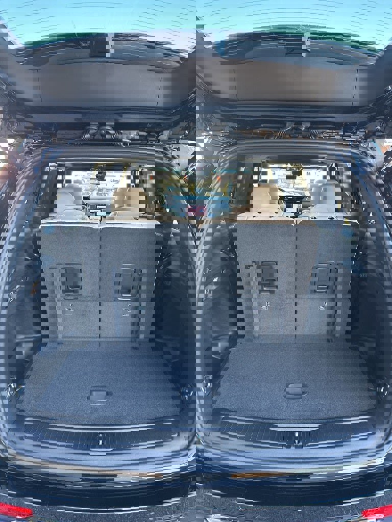 New 2025 Jeep Grand Cherokee L Limited w/ Luxury Tech Group II image 12