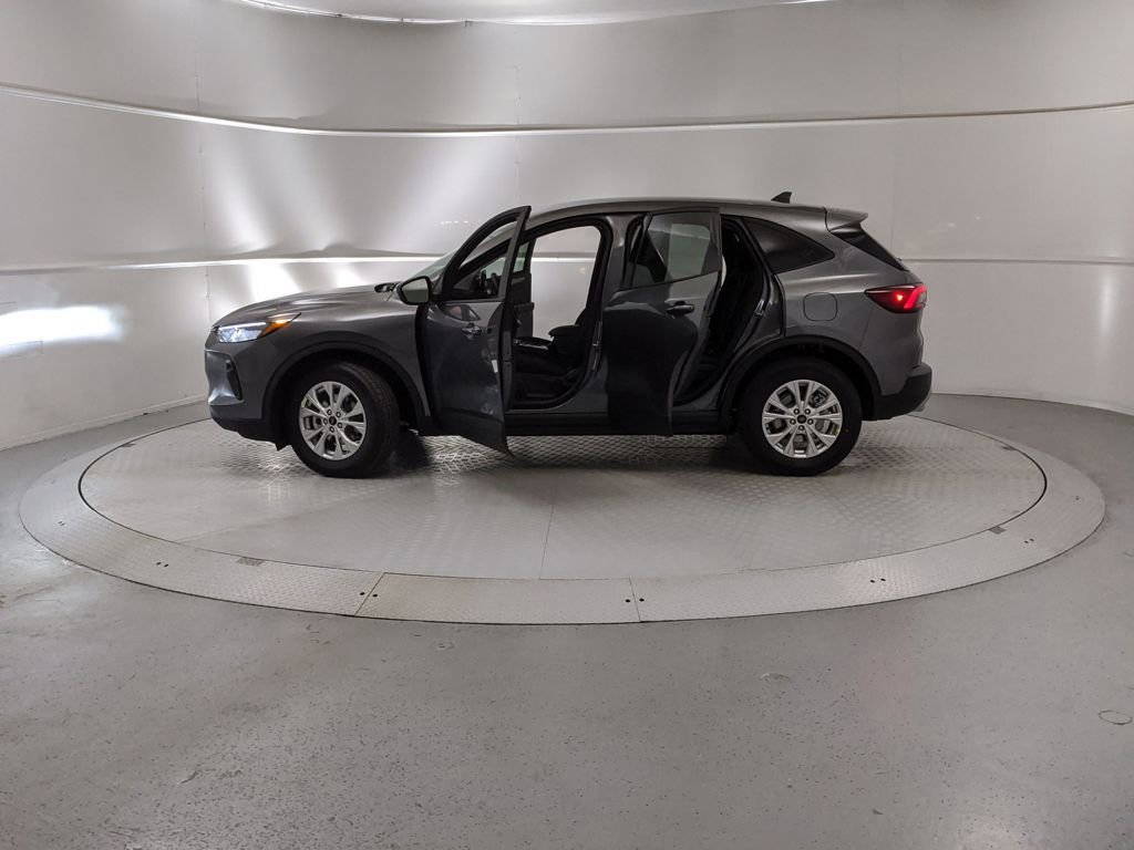 New 2026 Ford Escape Active image 11