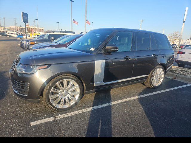Used 2018 Land Rover Range Rover HSE AWD/4WD image 2