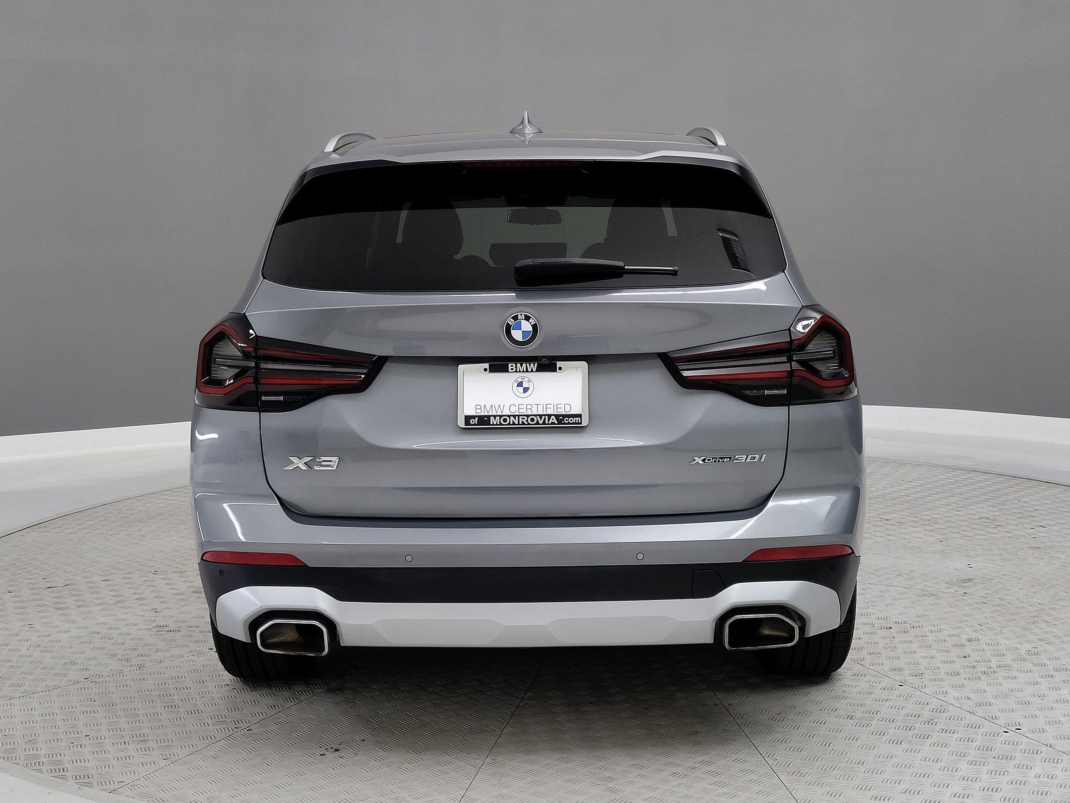 Certified 2023 BMW X3 xDrive30i w/ Premium Package image 7