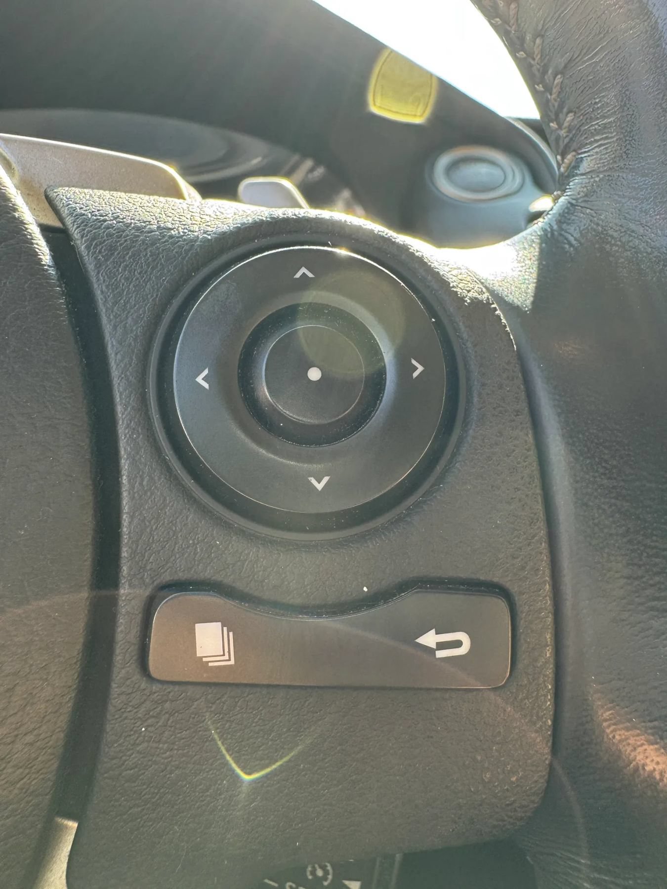 Used 2016 Lexus IS 350 w/ Navigation System Package RWD image 10