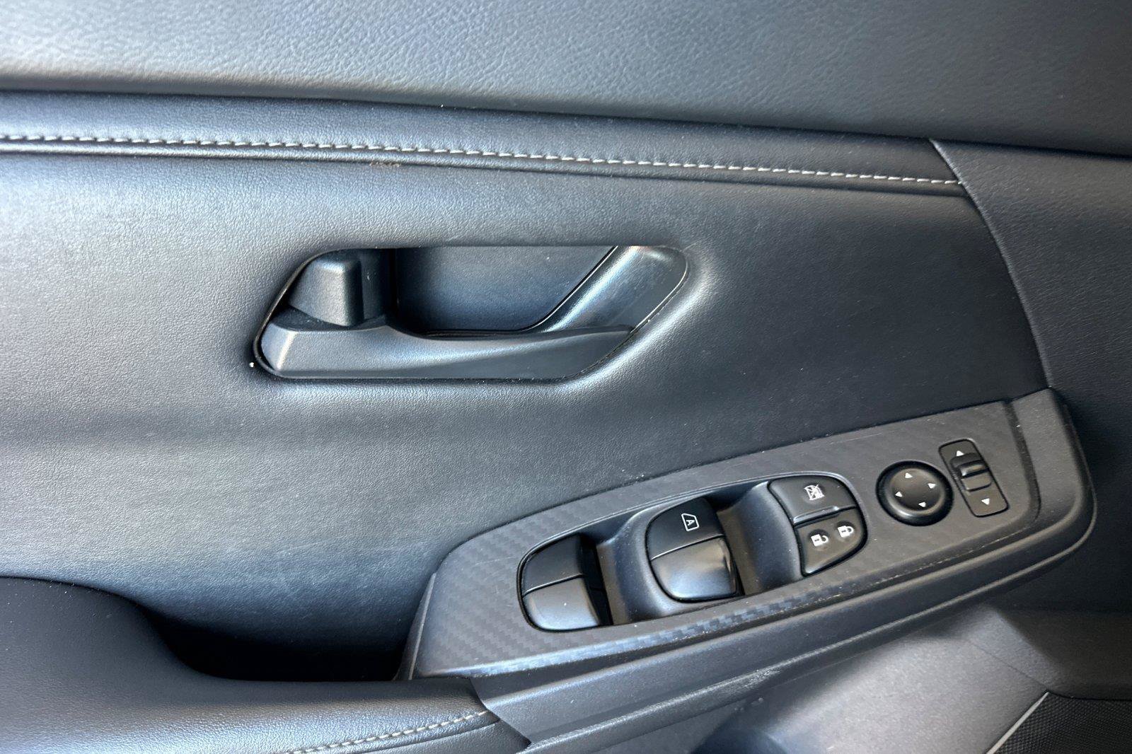 Certified 2024 Nissan Sentra S FWD image 10