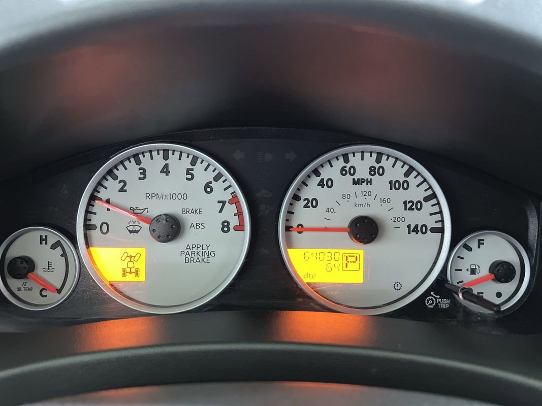 Used 2021 Nissan Frontier PRO-4X w/ Pro-4x Utility Package AWD/4WD image 19