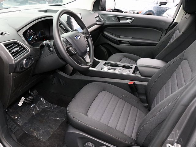 New 2024 Ford Edge SE image 10