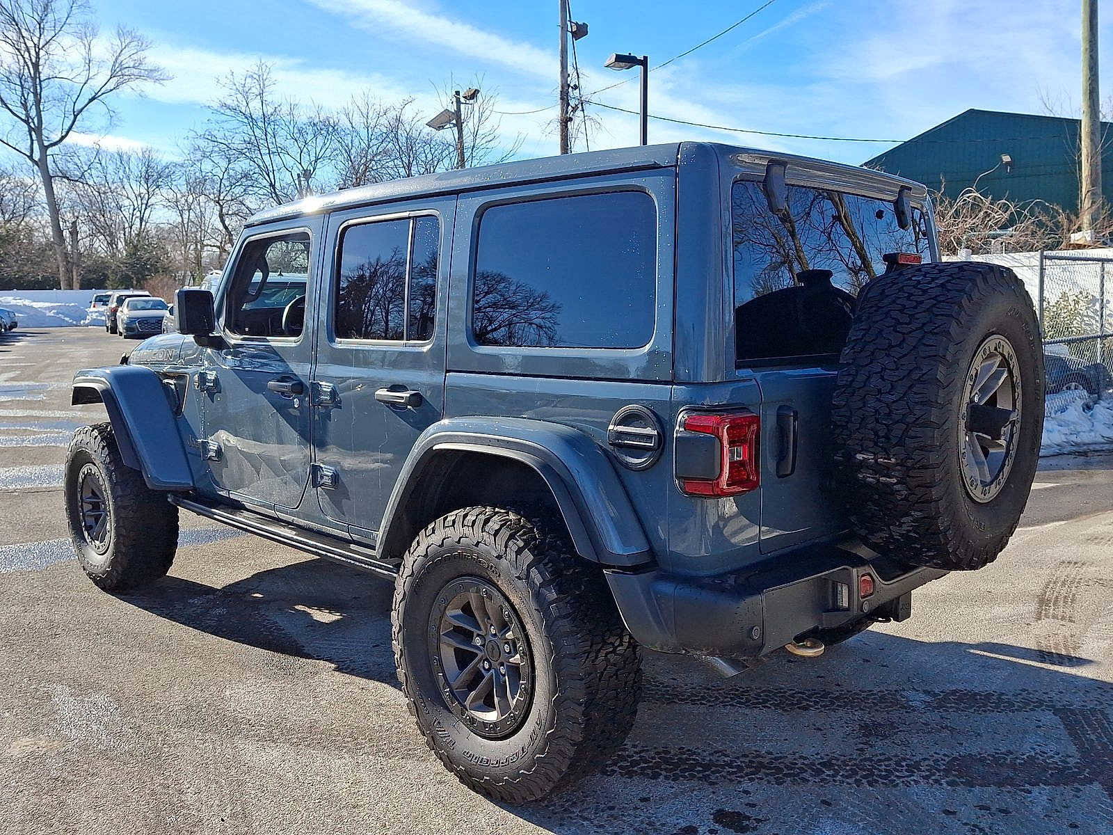 Used 2025 Jeep Wrangler Unlimited Rubicon 392 image 11