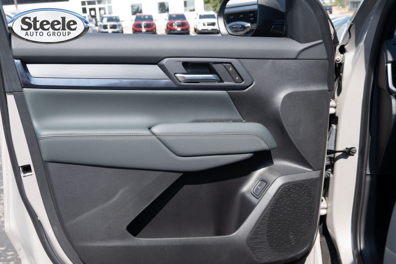 New 2026 GMC Terrain AT4 AWD/4WD image 19