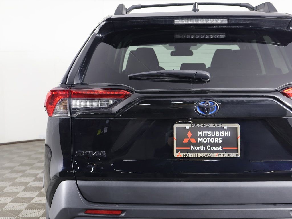 Used 2024 Toyota RAV4 AWD Hybrid image 13