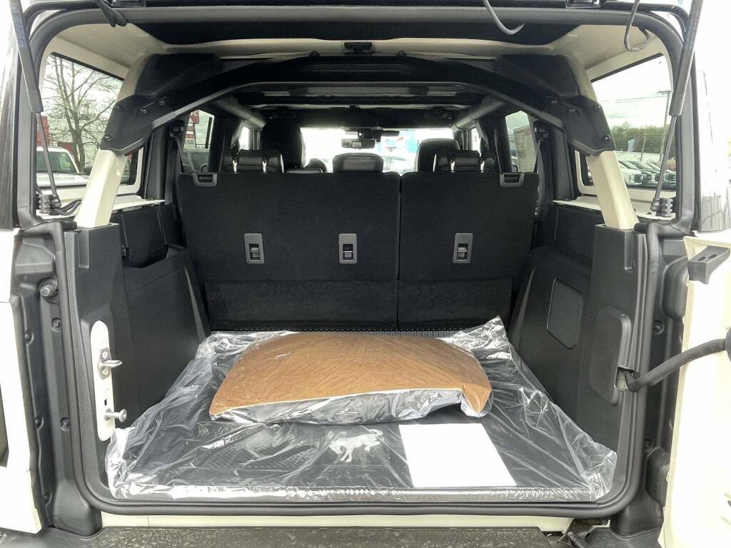 New 2026 Ford Bronco Raptor w/ Interior Carbon Fiber Pack AWD/4WD image 20