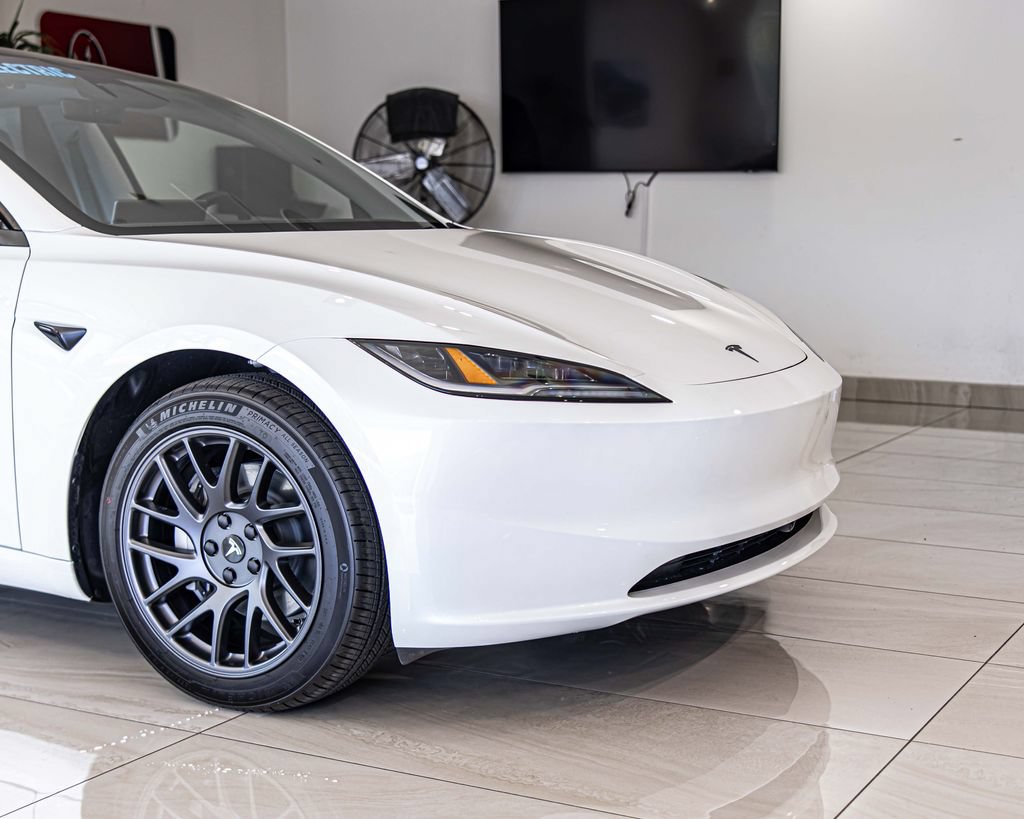 Used 2026 Tesla Model 3 RWD image 3