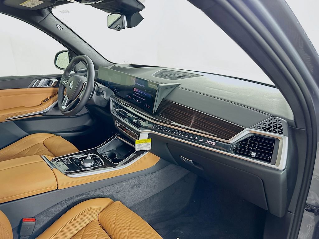 New 2026 BMW X5 xDrive40i w/ Climate Comfort Package image 37
