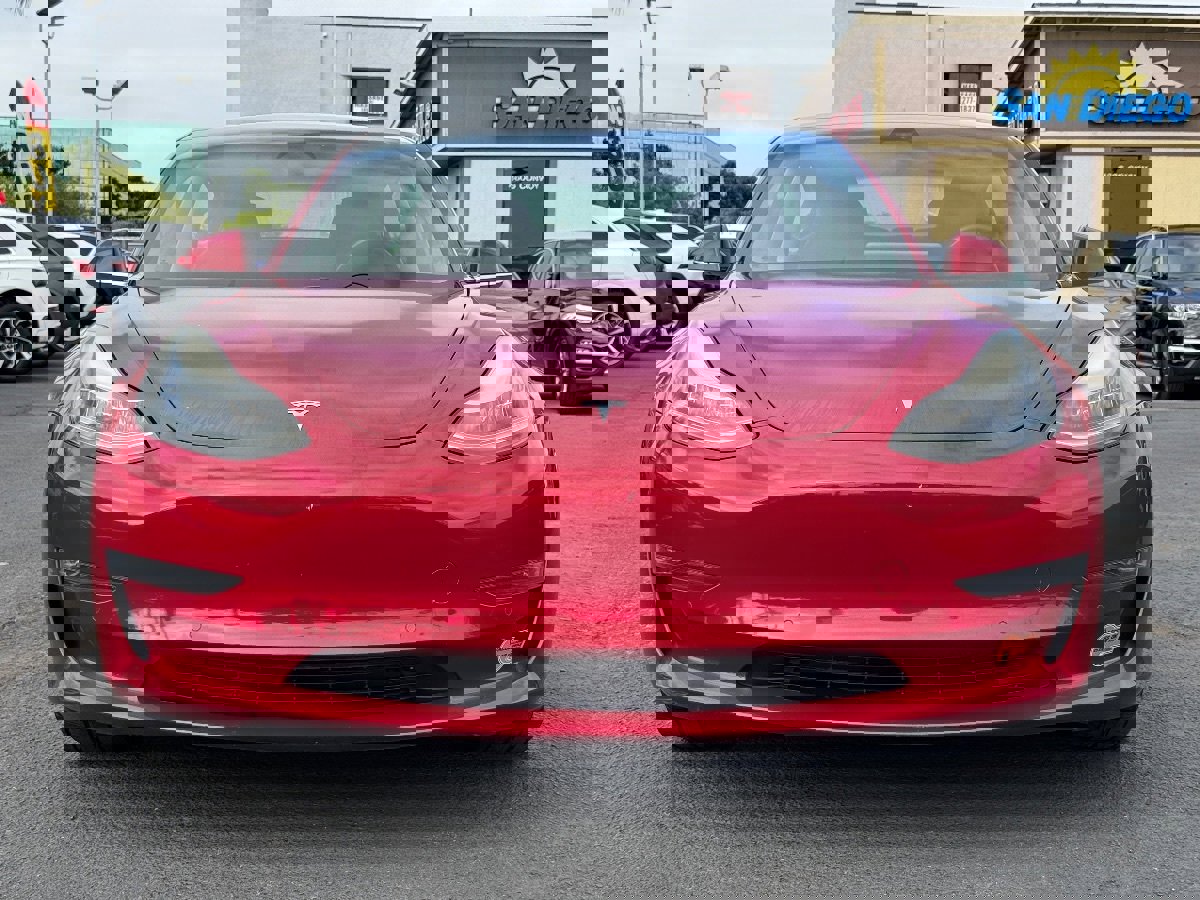 Used 2019 Tesla Model 3 Standard Range Plus image 5