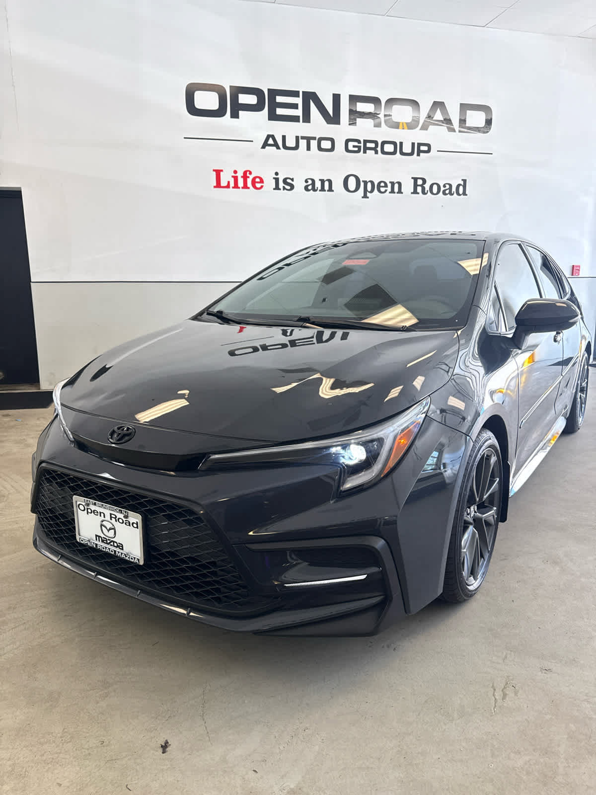 Used 2024 Toyota Corolla SE w/ SE Premium Package