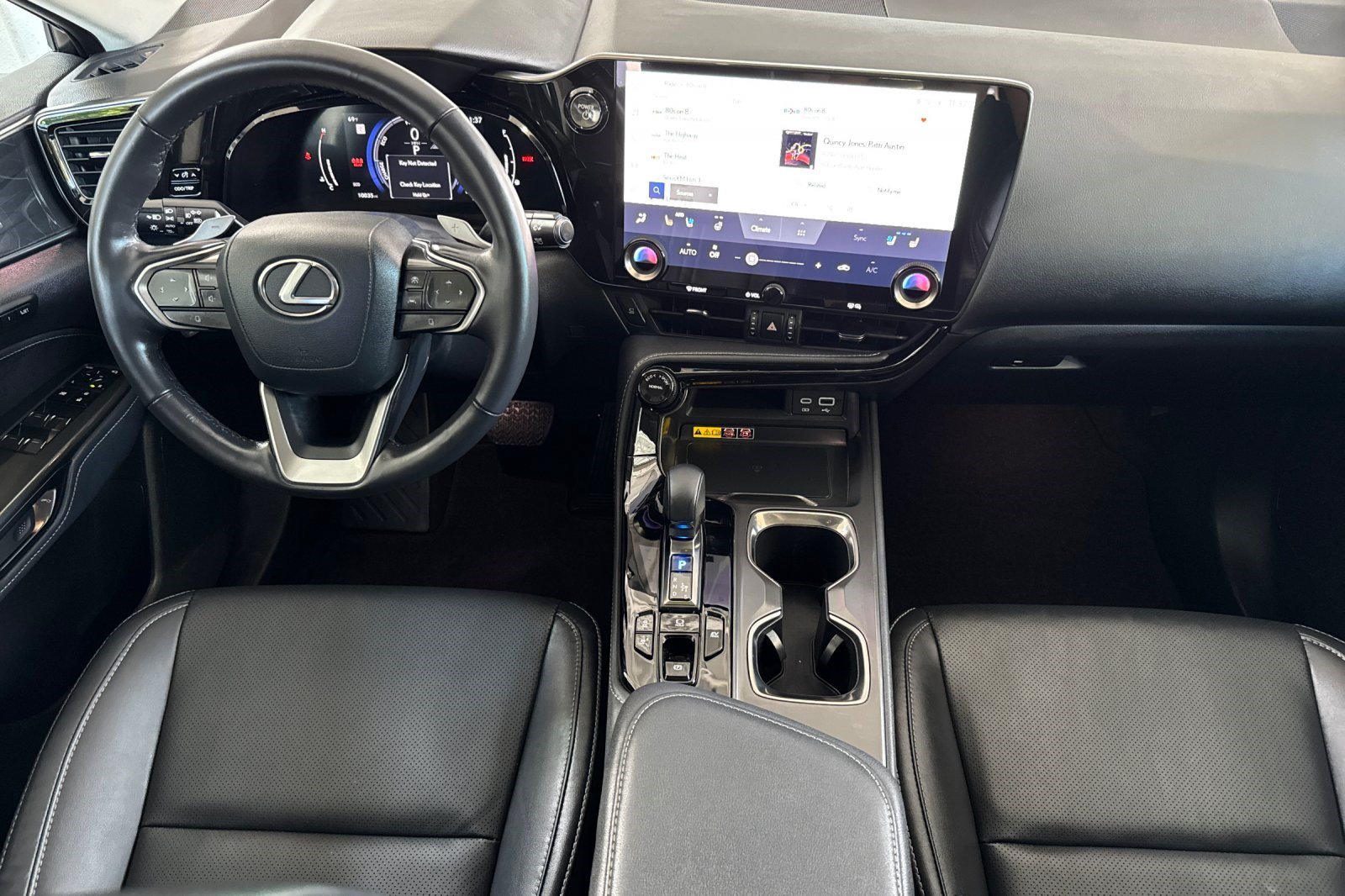 Certified 2026 Lexus NX 350h AWD w/ Accessory Package (2T) image 17