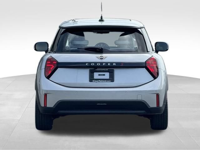Used 2026 MINI Cooper S FWD image 6