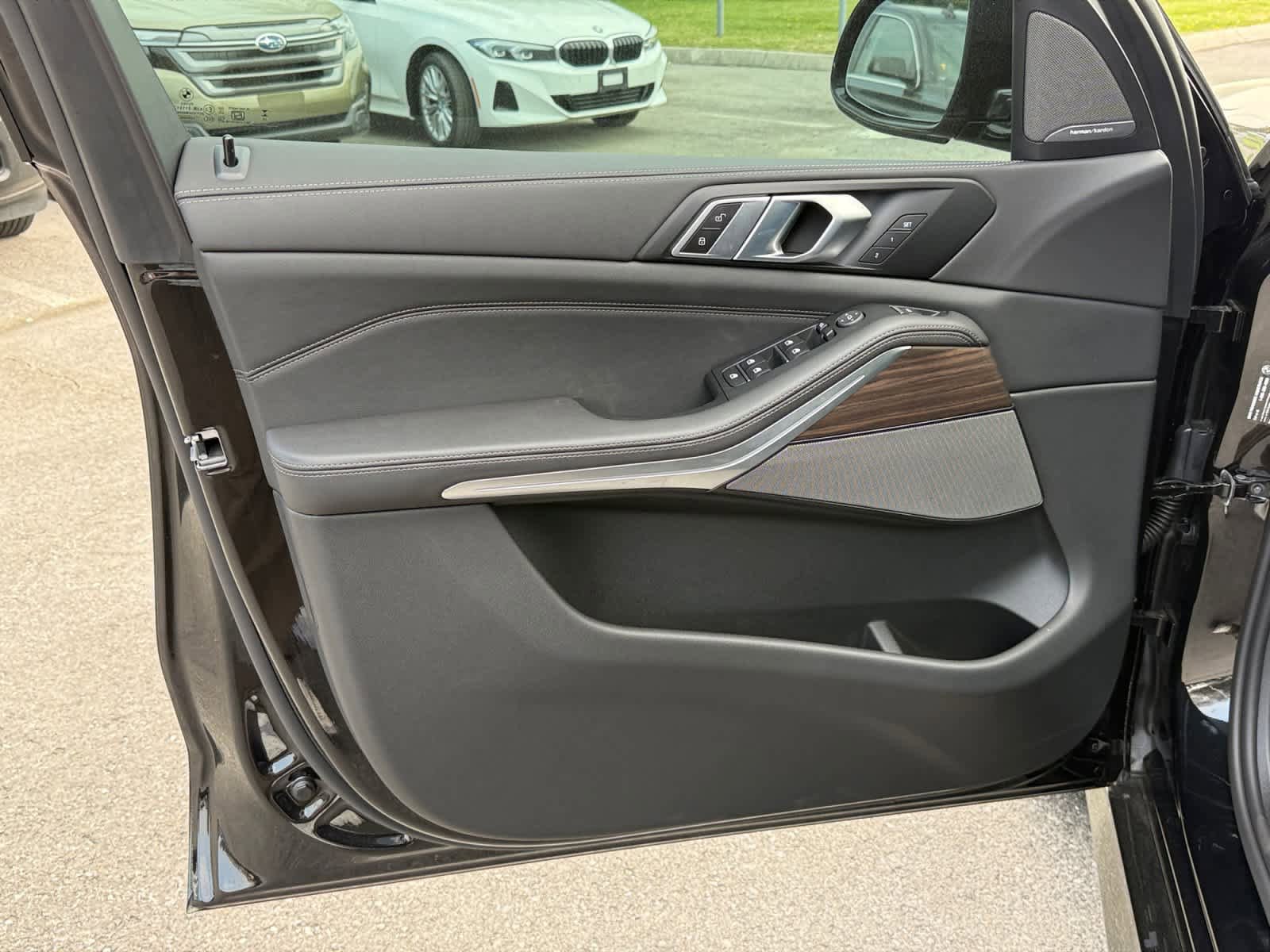 New 2026 BMW X5 xDrive40i w/ M Sport Package image 16