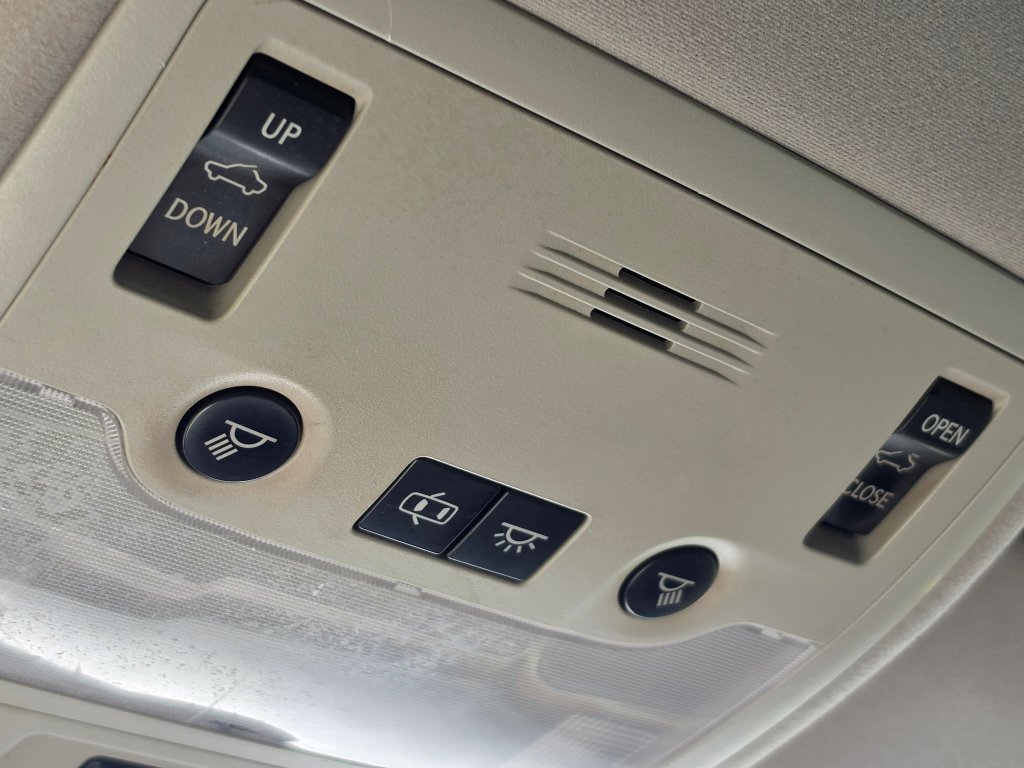 Used 2013 Lexus ES 300h w/ Premium Pkg FWD image 45
