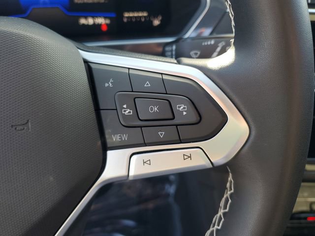 Certified 2023 Volkswagen Tiguan SE R-Line AWD/4WD image 21