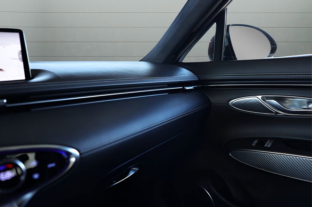 Used 2023 Genesis GV70 2.5T w/ Sport Prestige Package image 55