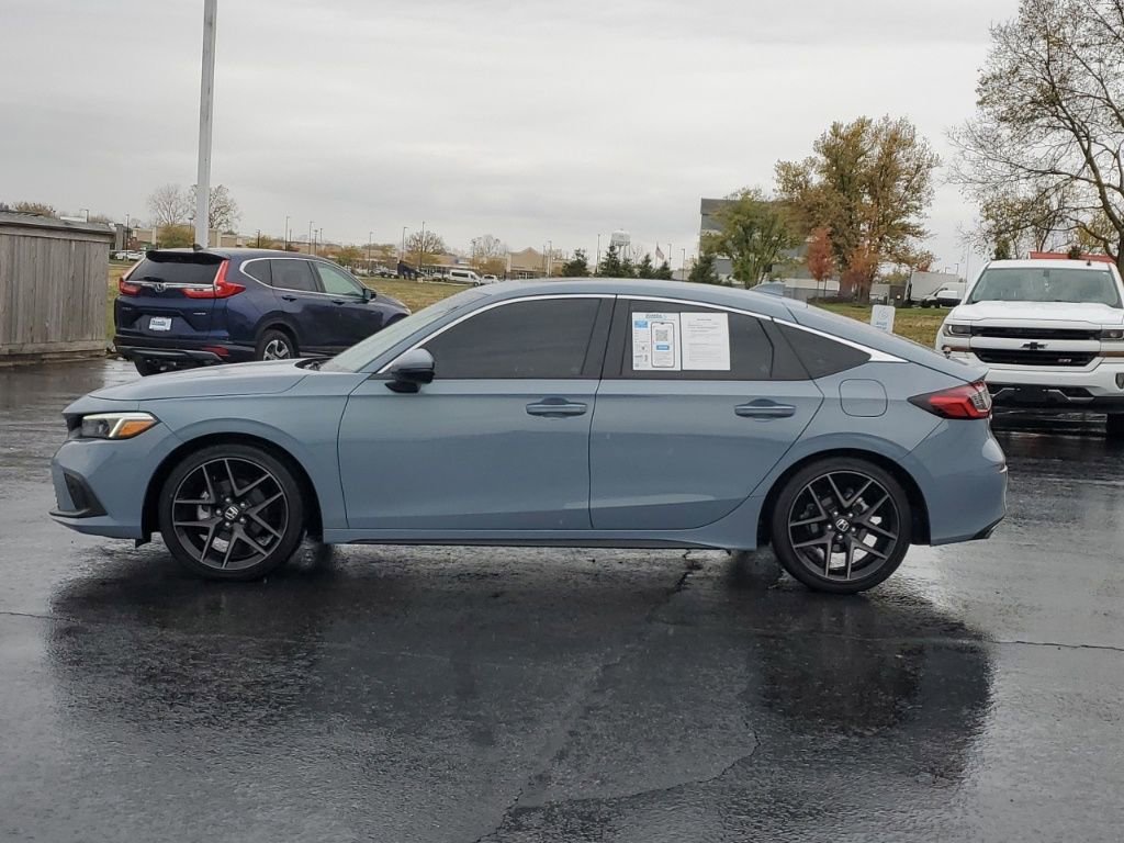 Used 2024 Honda Civic Sport Touring image 4