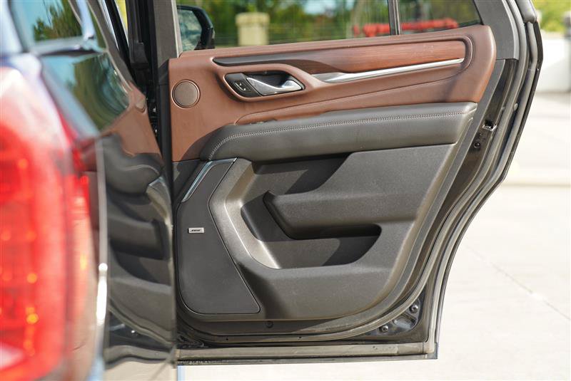 Used 2021 GMC Yukon Denali w/ Denali Premium Package AWD/4WD image 93