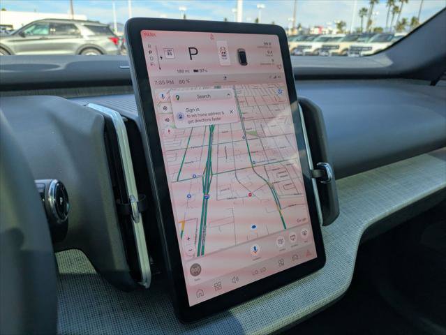 New 2026 Volvo EX30 Plus w/ Protection Package Premier image 9