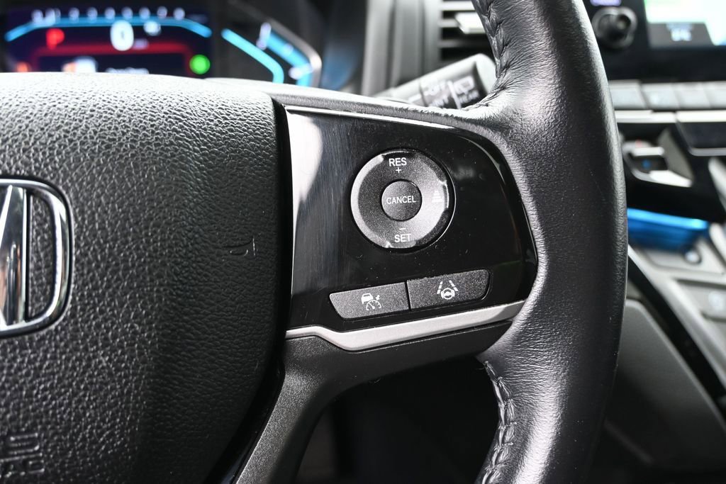 Used 2023 Honda Odyssey Touring image 17
