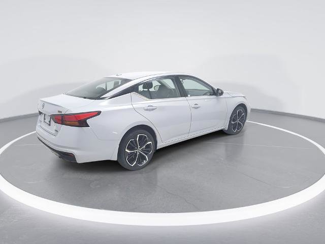 Certified 2024 Nissan Altima 2.5 SR image 7