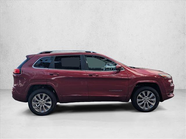 Used 2016 Jeep Cherokee Overland w/ Technology Group image 4