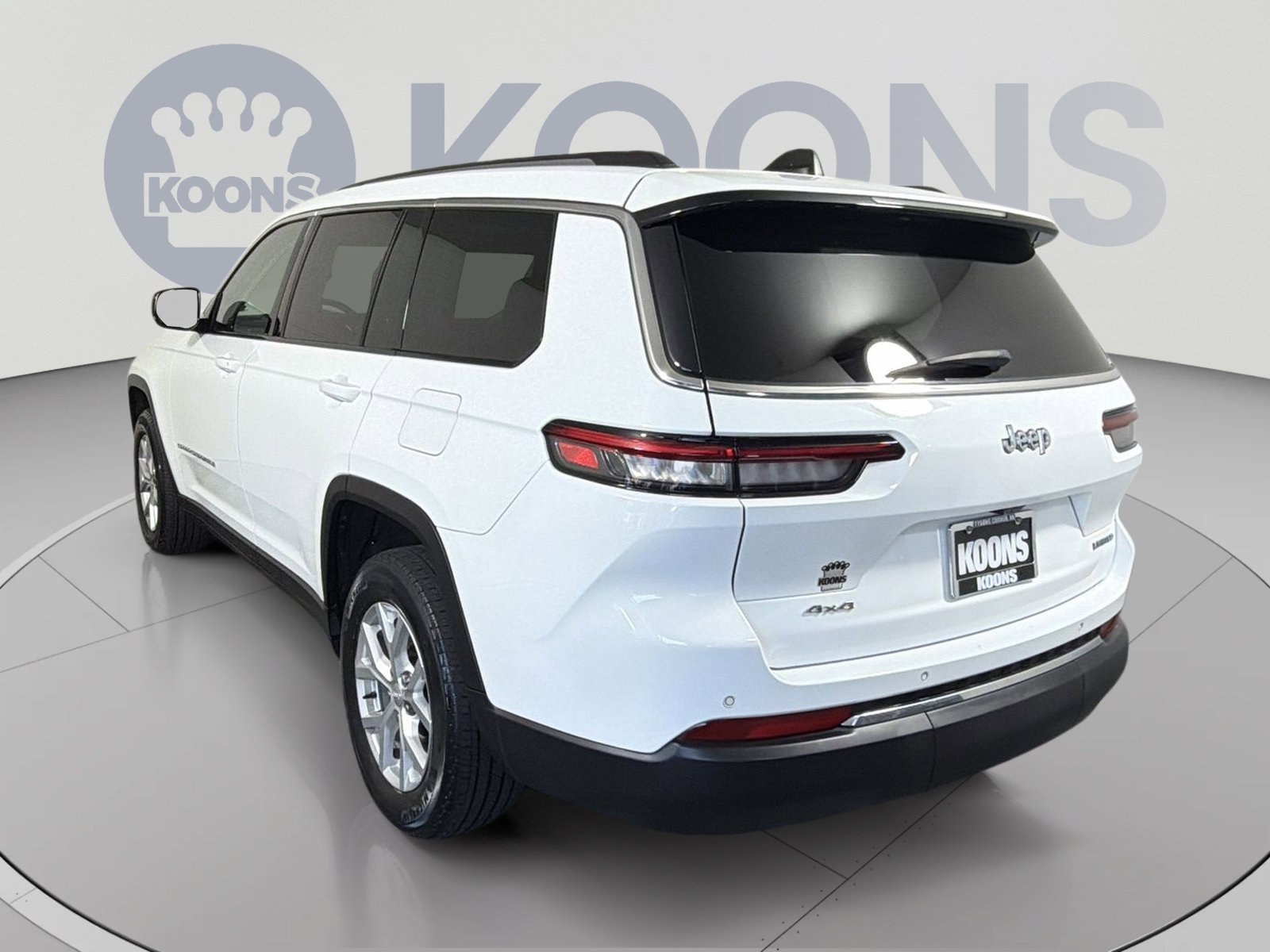 Used 2023 Jeep Grand Cherokee L Limited w/ Trailer Tow Group (B) AWD/4WD image 4