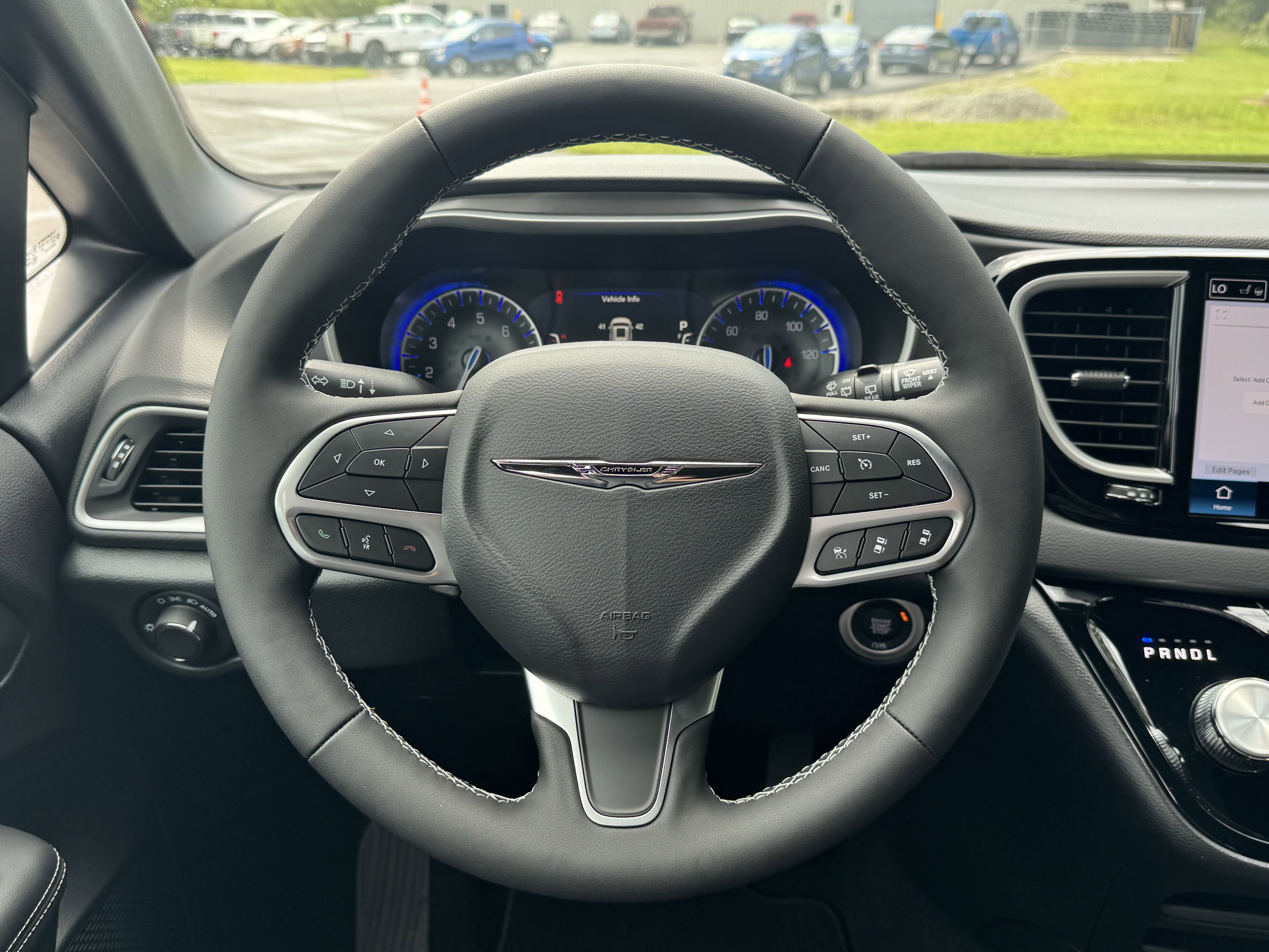 New 2025 Chrysler Voyager LX image 17