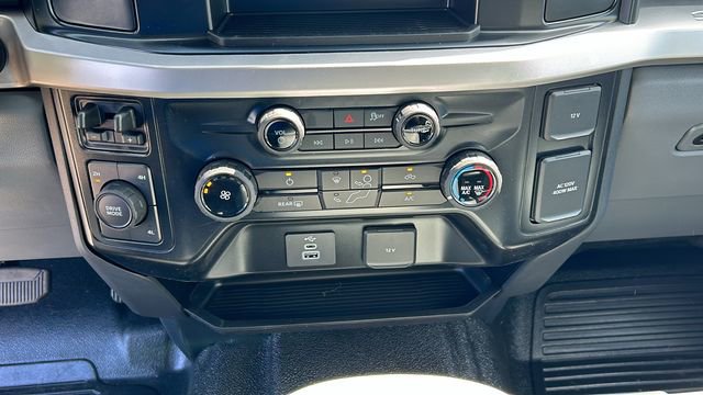 New 2025 Ford F550 4x4 SuperCab Super Duty image 17