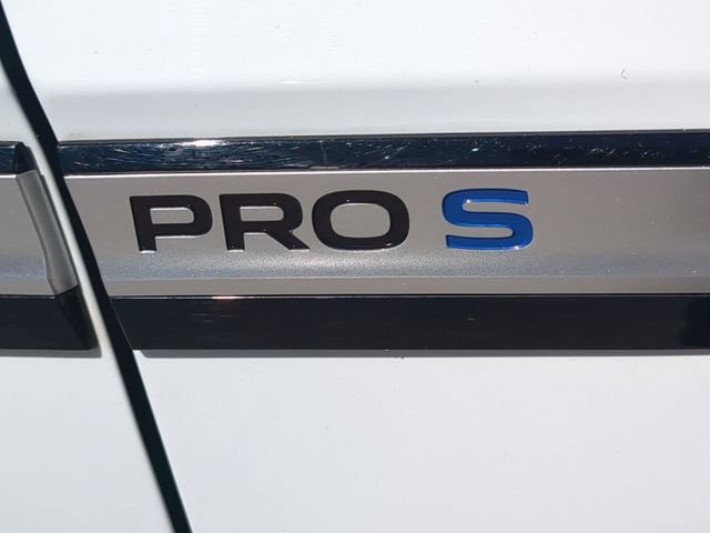 Certified 2022 Volkswagen ID.4 Pro S image 11