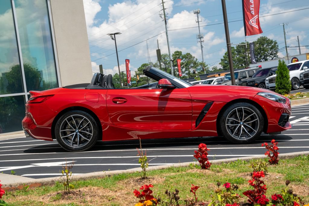 Used 2021 BMW Z4 sDrive30i w/ Convenience Package RWD image 11