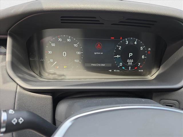 New 2025 Land Rover Discovery S image 23