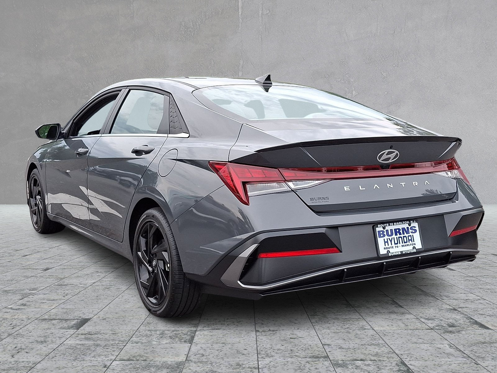 Used 2026 Hyundai Elantra SEL Sport Premium FWD image 6