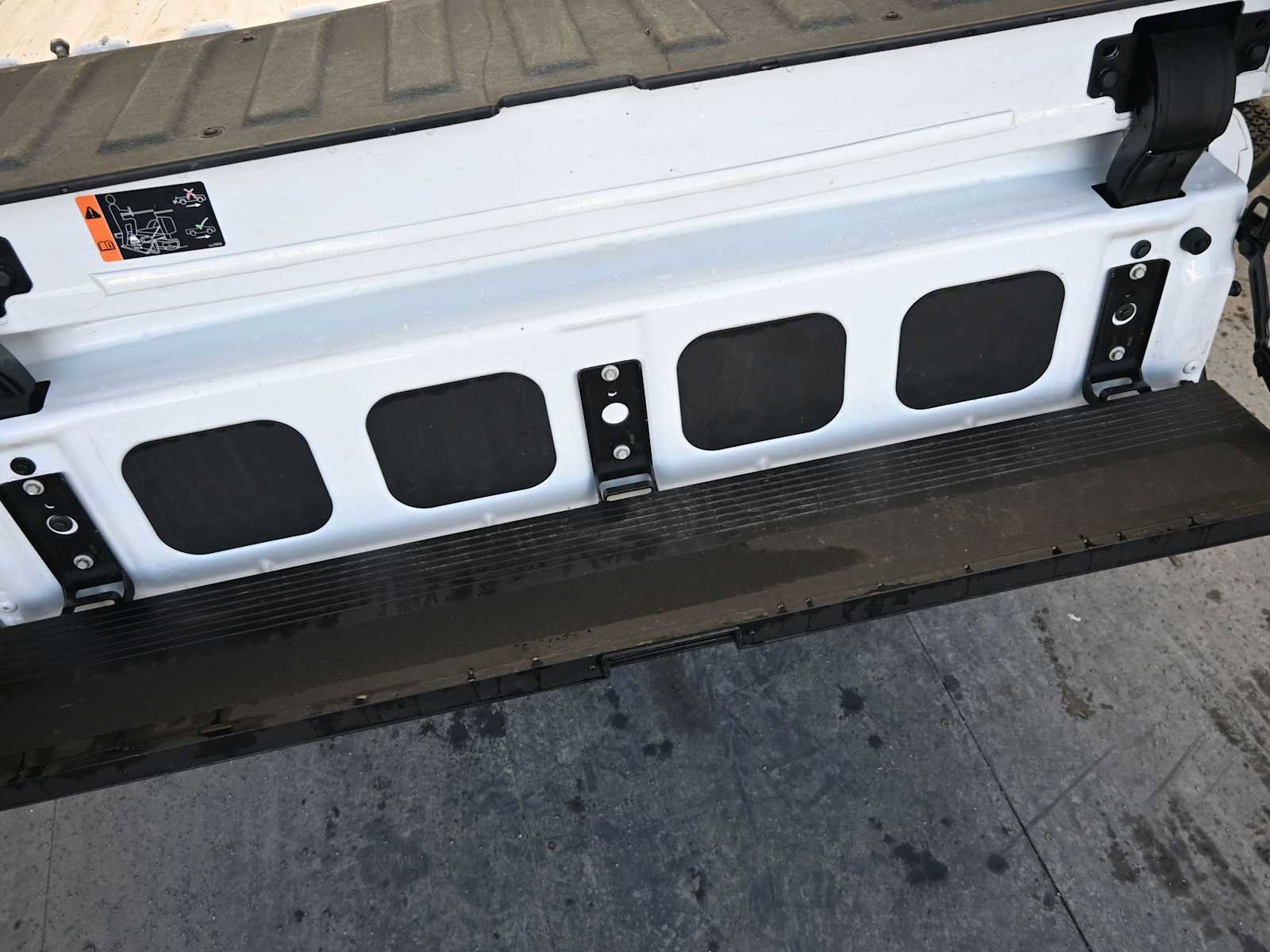 Used 2024 GMC Sierra 1500 SLT image 26