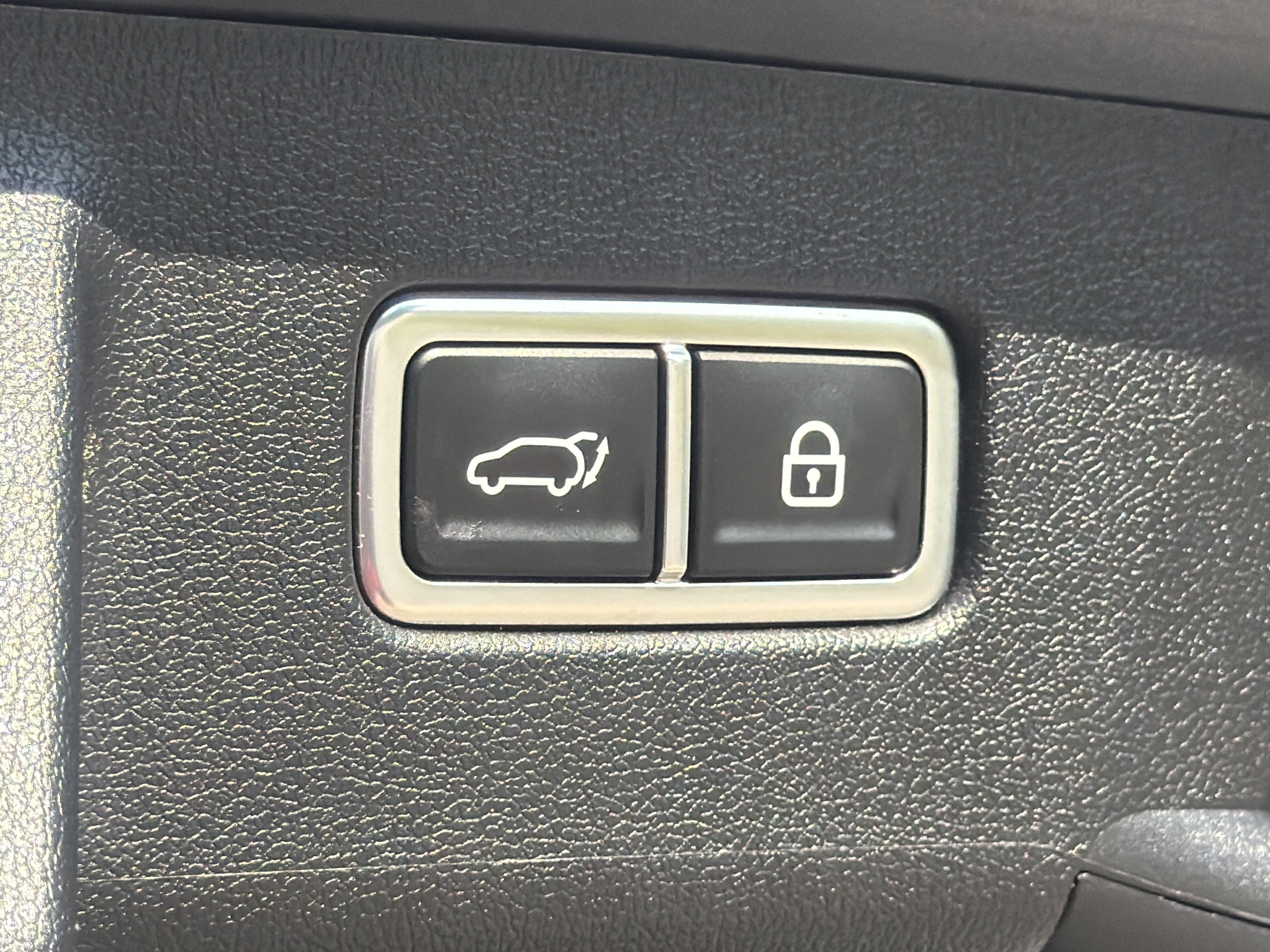 Certified 2023 Kia Sorento X-Line EX AWD/4WD image 57