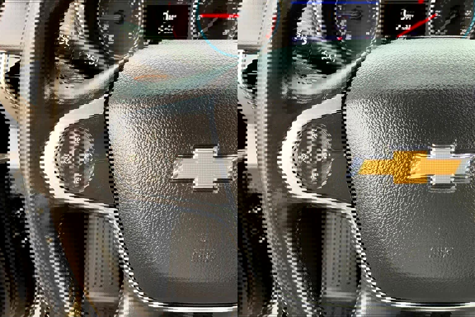 Used 2020 Chevrolet Traverse LT image 20