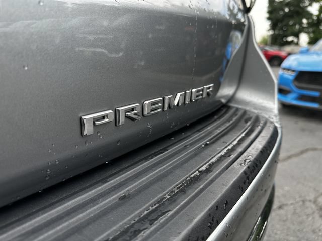 Used 2023 Chevrolet Suburban Premier w/ Advanced Technology Package AWD/4WD image 48