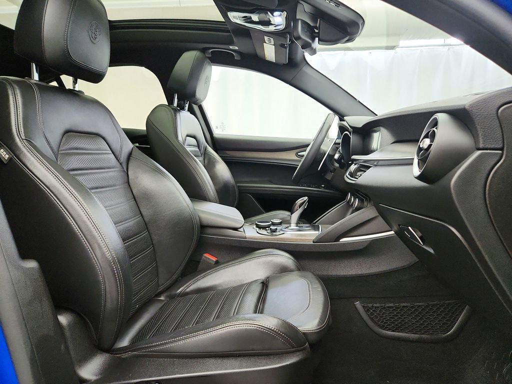Used 2018 Alfa Romeo Stelvio Ti Sport AWD/4WD image 29
