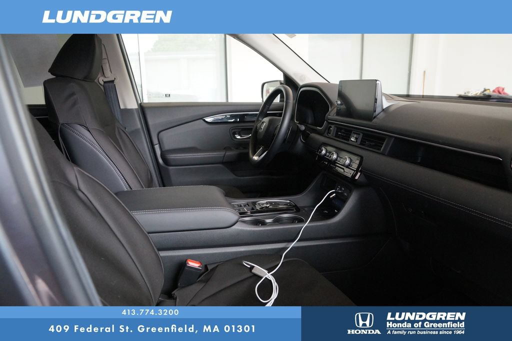 Used 2025 Honda Pilot EX-L image 31