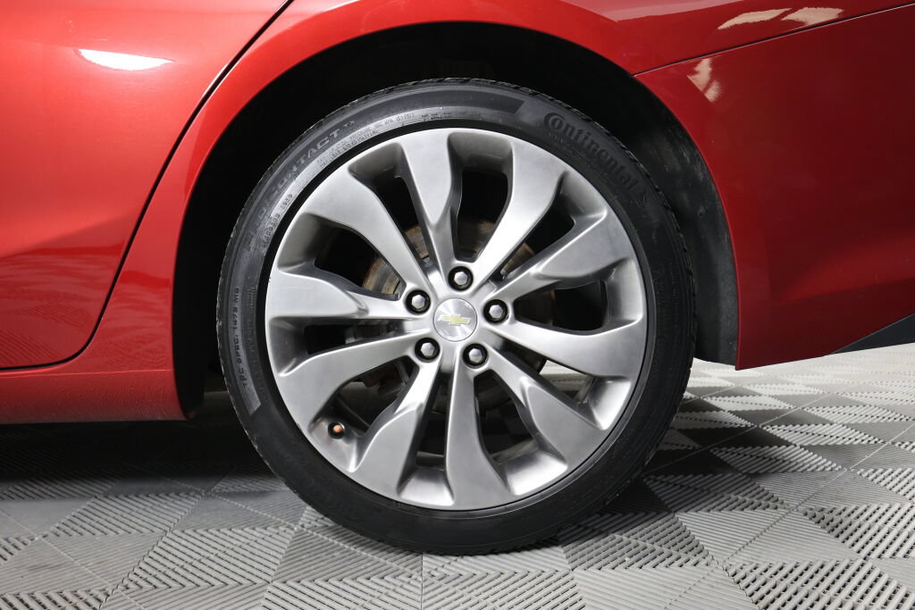 Used 2016 Chevrolet Malibu Premier FWD image 8