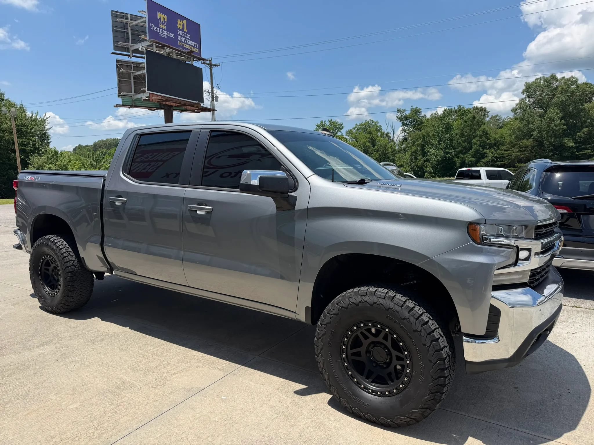 Used 2020 Chevrolet Silverado 1500 LT w/ All-Star Edition AWD/4WD image 21