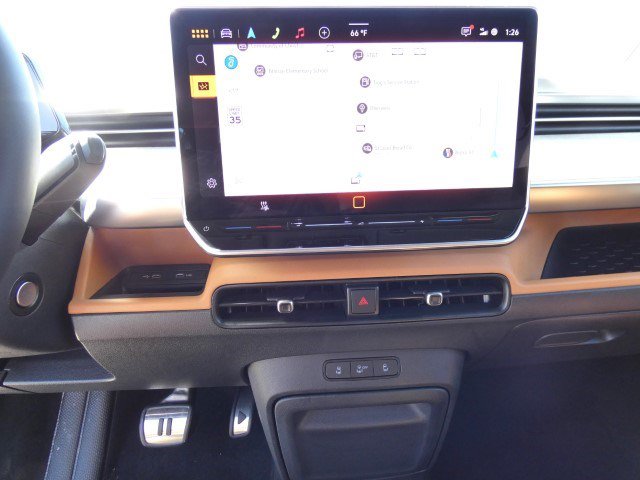 New 2025 Volkswagen ID. Buzz Pro S RWD image 20