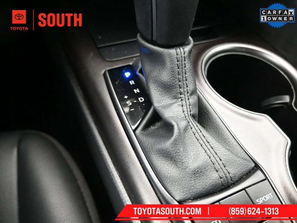 Used 2024 Toyota Camry SE image 22