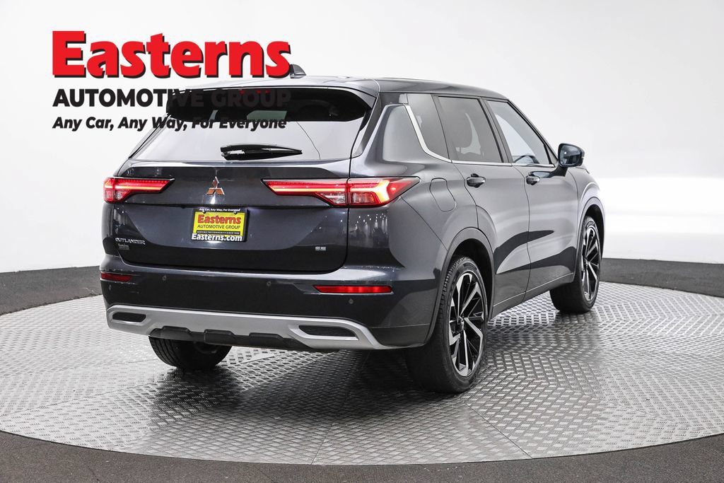 Used 2024 Mitsubishi Outlander SE FWD image 5