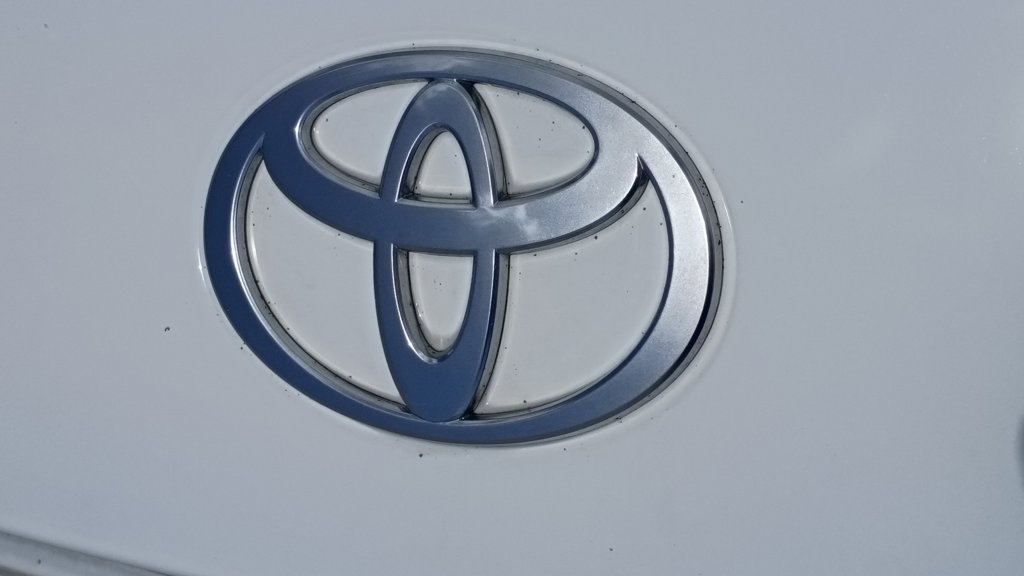 Used 2025 Toyota Camry LE FWD image 15