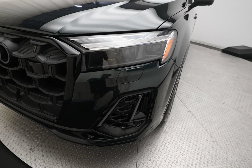 New 2026 Audi SQ7 Prestige AWD/4WD image 24